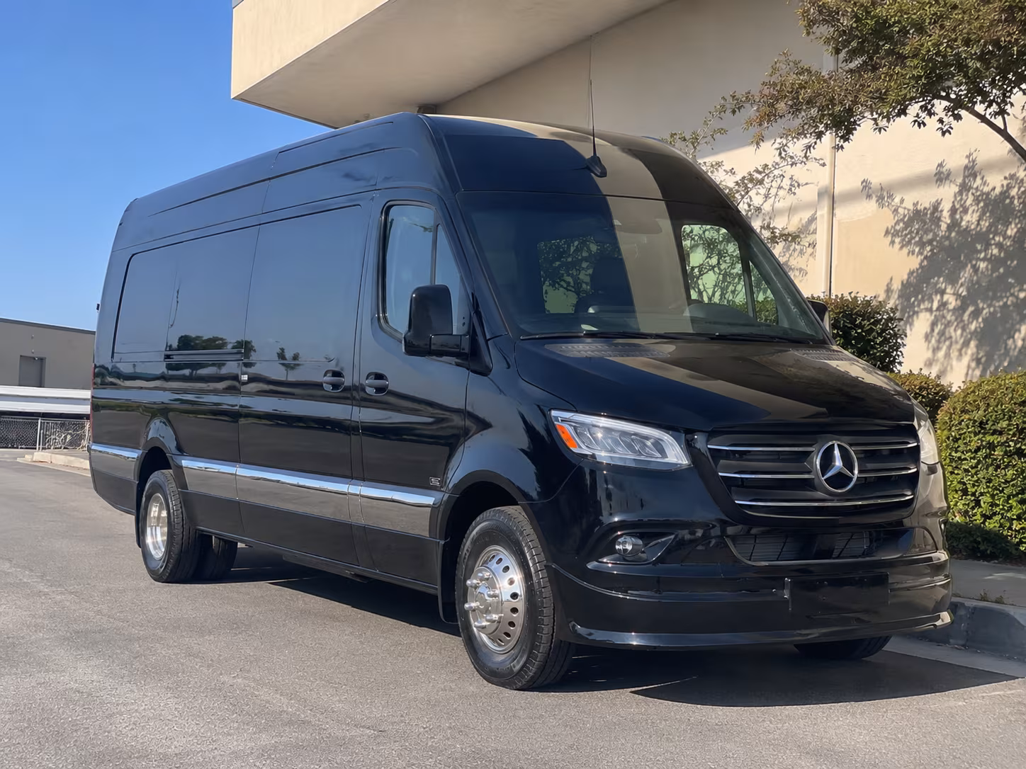 bus rental options for chula vista trips
