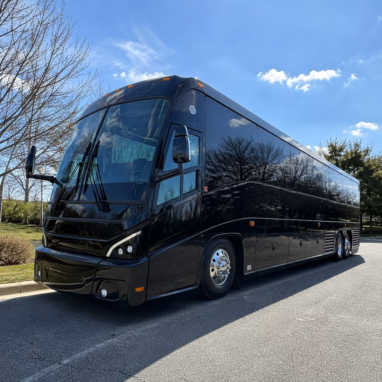 find and book transportation for your next bachelor or bachelorette party 3
